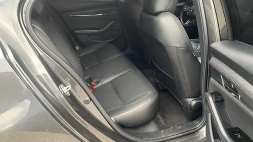 Mazda 3 Touring 2.0 Hibrido At Modelo 2024