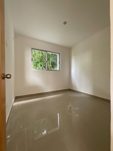 Imagen 9 de 14 de En Alquiler Apartamento Nuevo En La Ceiba De Don Honorio Próximo Carrefour, Colinas Del Seminario, Tricom, Al Condado Con Fácil Acceso Autopista Juan Pablo Duarte, Avenida Republica De Colombia