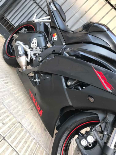 Yamaha R6