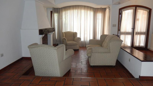 Imagen 2 de 15 de Casa 4 Amb Quilmes Estilo Colonial Español Calidad Constructiva Venta Directa!
