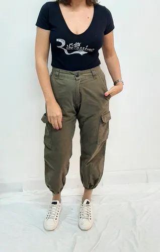 47 street pantalones cargo new arrivals