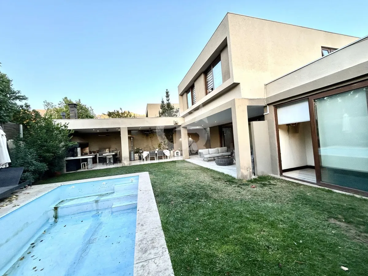 Imagen 5 de 18 de Moderna | Mediterranea | Piedra Roja - Chicureo