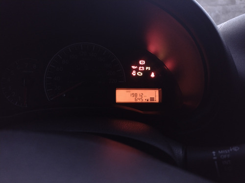 Nissan Vdrive 2022, Versión Básica Con 19.000 Km.