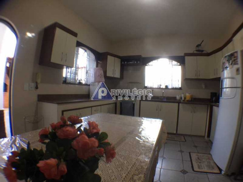 Casa De Rua À Venda, 3 Quartos, 1 Suíte, 2 Vagas, São Cristóvão - Rio De Janeiro/rj - 11249