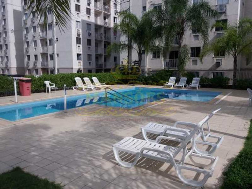 Apartamento, 2 Quartos, 1 Vaga, Piscina, Taquara - Abap20070