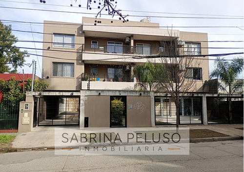 Alquiler Departamento 2 Amb. Con Cochera- Moreno Sur Centro!
