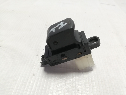 Switch Elevador Trasero Izq Nissan Rogue 2.5 Mod 08-14 Origi