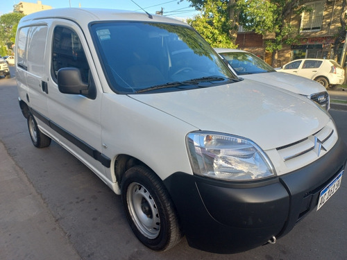 Imagen 5 de 9 de Peugeot Partner 2018 1.6 Furgon Confort