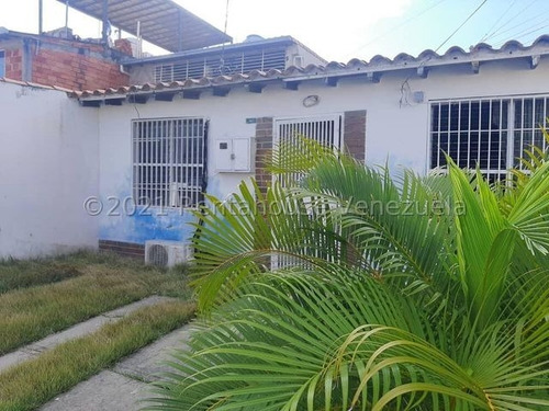 Imagen 22 de 30 de Casa En Venta En Cabudare El Trigal, Flex. 22-5964, Profesional Inmobiliario Rocelys Lugo, Contacto +58 414 1275734