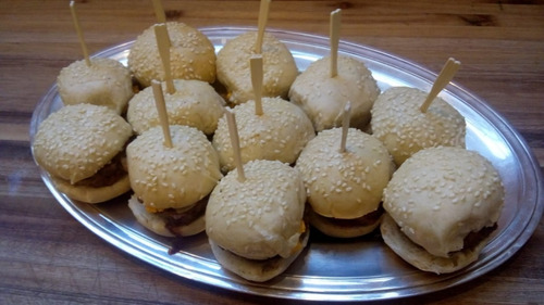 100 Minihamburguesas Caseras Con Cheddar  Jam/que - Delivery