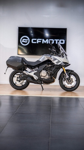 Cfmoto 650 Mt Lidermoto Cfmoto Centro