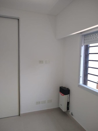 Imagen 15 de 21 de Departamento De 3 Ambientes Venta En Florida Oeste Con Parrilla
