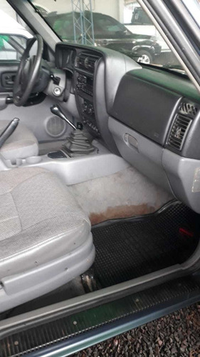 Imagen 6 de 10 de Jeep Cherokee Sport