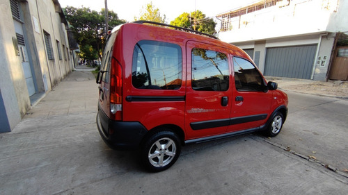 Imagen 6 de 10 de Kangoo Sportway Ph3 1.6 16v 2014 Doble Porton Con Gnc!!!