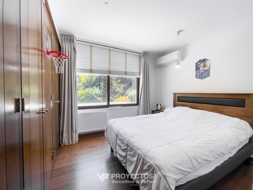 Casa En Arriendo De 4 Dorm. En Lo Barnechea