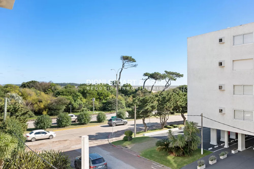 Apartamento En Alquiler De Temporada Frente Al Mar - Para 4 Personas - Playa Mansa