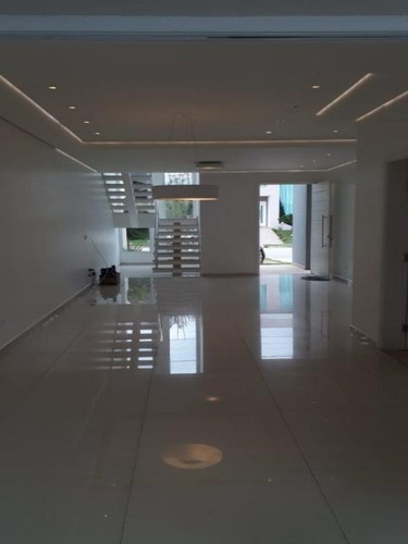 Maravilhoso Sobrado Com 3 Dormitórios À Venda, 250 M² Por R$ 1.100.000 - Condomínio Ibiti Royal Park - Sorocaba/sp - So0145 - 67640225