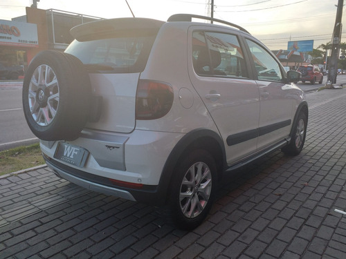 Volkswagen Crossfox 1.6 Mi Flex 8v 4p Manual