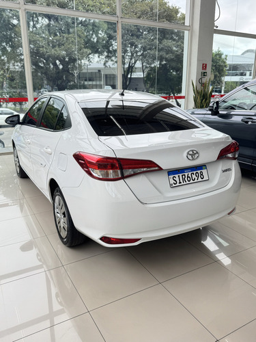 Toyota Yaris 1.5 16V FLEX SEDAN XL MULTIDRIVE