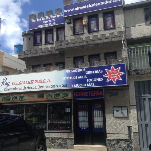 Imagen 2 de 14 de Venta De Fondo De Comercio Ferretería Eléctrico Electrónicos