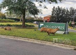 Imagen 1 de 16 de Terreno - Los Castores