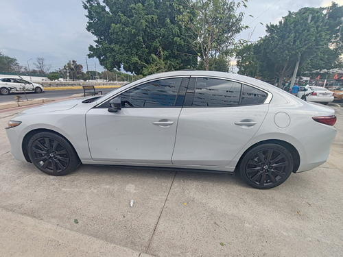 Mazda Mazda 3 2.5T Signature Sedan At