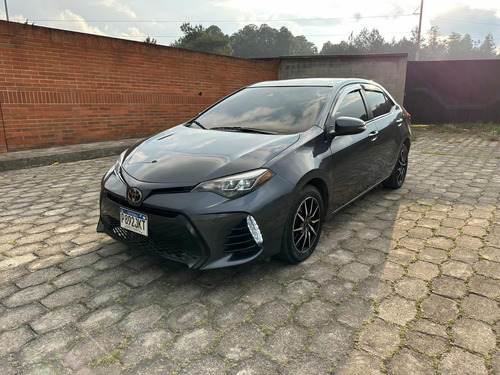 Imagen 2 de 11 de Toyota Corolla Se Plus