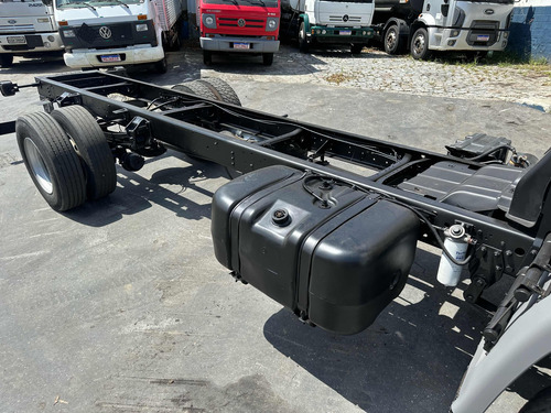 Vw 15180 Worker Ano 2009 Chassis Caminhão Único Dono
