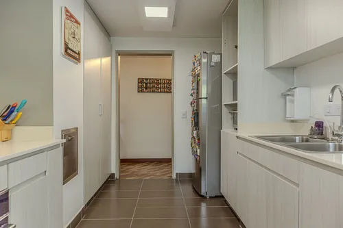Apartamento En Venta En El Tesoro. Cod V21429