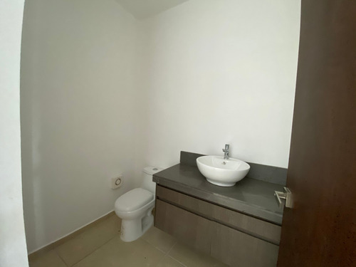 Imagen 4 de 22 de Casa De 4 Recámaras + Sala De Tv Modelo A Plus, Full Equip.