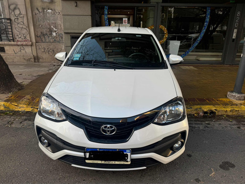 Toyota Etios 1.5 Xls At