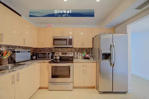 Imagen 7 de 17 de Departamento Con Vistas Al Agua En Holywood South Central Beach, Miami Fl Usa