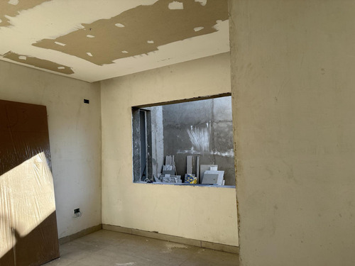 Casa 3 Dormitorios En B° Confluencia