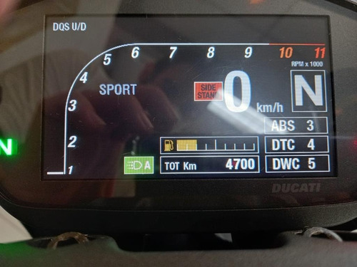 Ducati Monster 1200 S