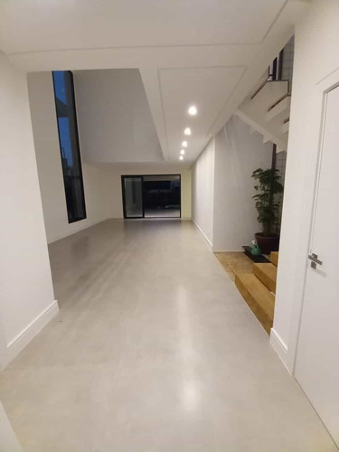 Imagem 4 de 16 de Casa Em Condomínio Para Comprar Alphaville Santana De Parnaíba - 3173