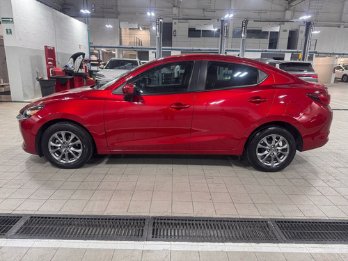 Mazda Mazda 2 1.5 Touring 4p Mt