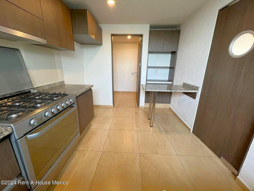 Condominio Inspira Zibata Casa Ubicada En Esquina De 223 M2 Con 3 Recamaras Y Con Cuarto De Servicio Qh745*25