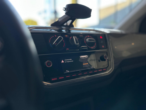 Volkswagen Up! 1.0 Cross Up!