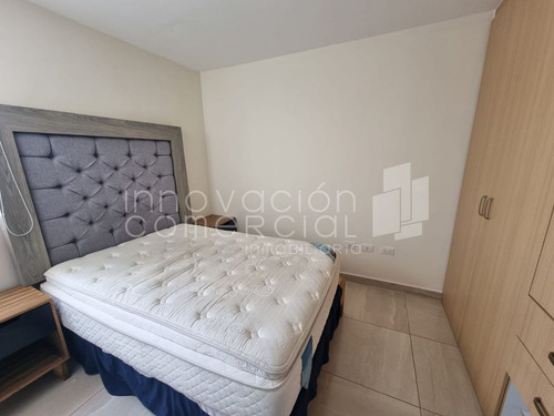 Departamento Amueblado En Renta En Privalia, Amplios Espacios