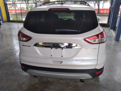 Ford Escape 2.0 Titanium Año 2014 4 Cil