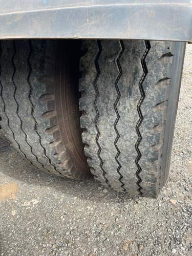 Conjunto Scania 112hs 4x2 (toda 113) Mais Carreta