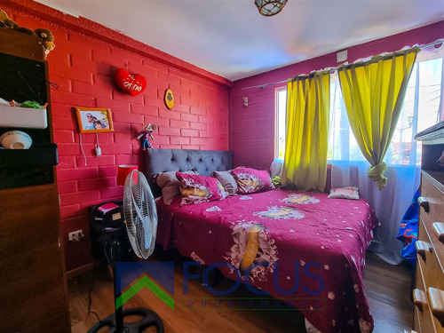Casa En Venta De 2 Dorm. En Padre Hurtado