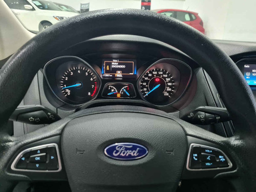 Imagen 9 de 10 de Ford Focus 2015 Focus S Ta