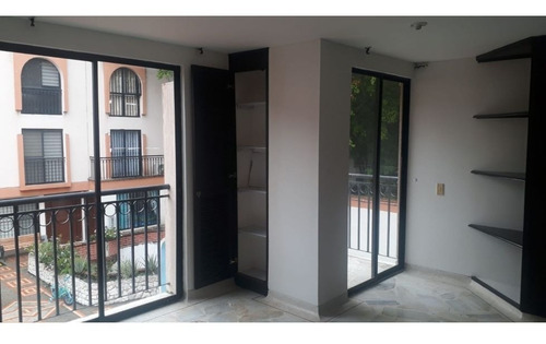 Venta De Casa En Condominio En El Refugio, Sur De Cali 2871. A