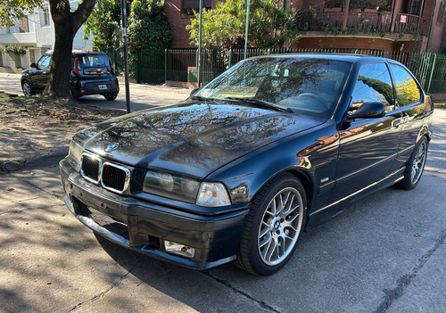 BMW Serie 3 2.5 323i Sportive