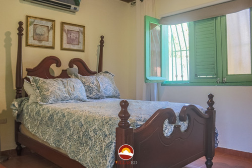 For Rent Villa En Juan Dolio Amueblado Por Noche Minimo Dos Noches Para 9 Personas