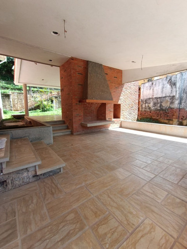 Se Vende Casa En Urb El Placer 330m2 - 4h+s/4+½b+s/4p