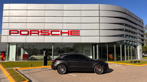 Porsche Macan 3.6 Turbo 400cv