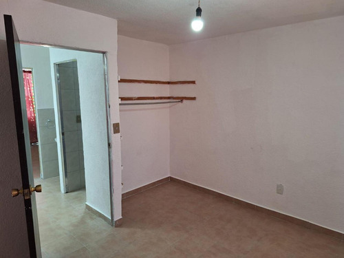 Casa En Condominio En Renta En Colinas De Ecatepec, Ecatepec De Morelos, México