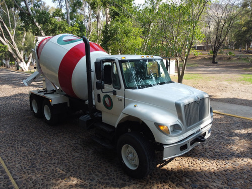 Camion Revolvedor De Concreto International 2005 8 Mts 3 